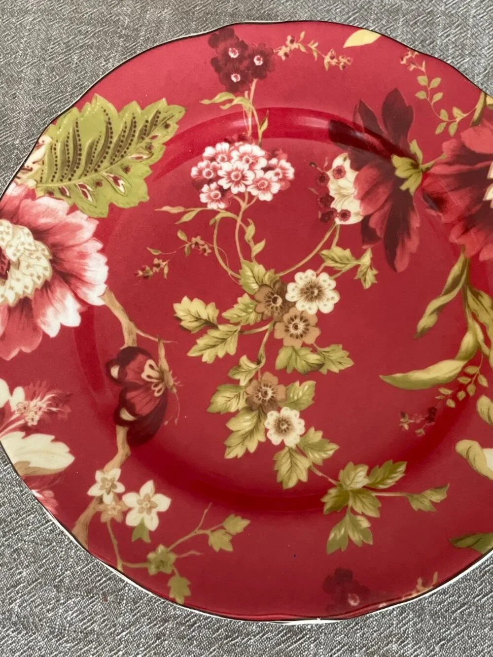 222 Fifth Lutece Red Floral Butterfly Salad Plate 8.75